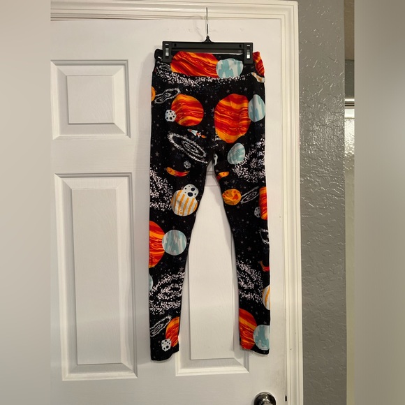 Lularoe OS One Size Legging Black Solar Space Planets Rockets HTF Unicorn 🦄 - Picture 2 of 2